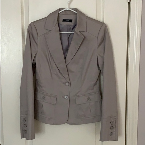 Brand New Jacket - Picture 2 of 5